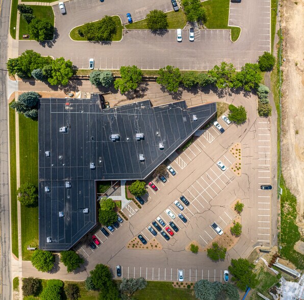 More Photos Of 7400 Flying Cloud Dr, Eden Prairie Flex For Lease