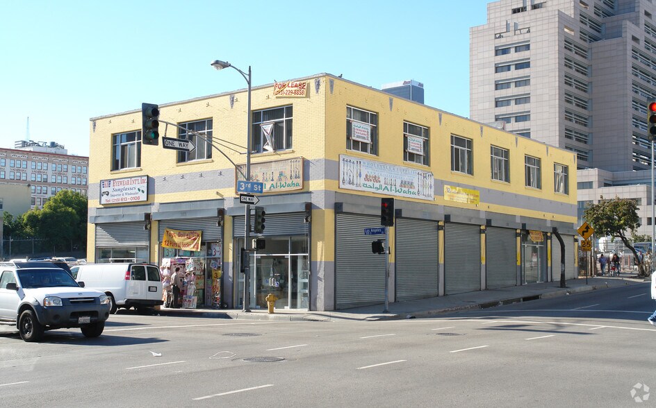 Primary Photo Of 301-305 S Los Angeles St, Los Angeles Storefront Retail Office For Lease