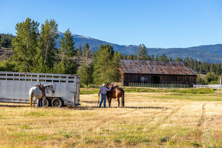 More Photos Of 6726 Gazelle Callahan Rd, Gazelle Land For Sale