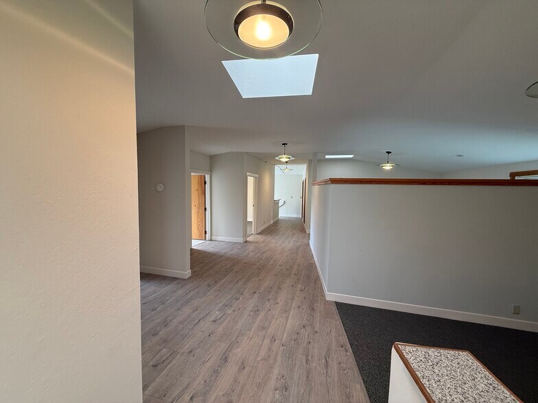 More Photos Of 2198 6th St, Berkeley Loft Creative Space For Lease