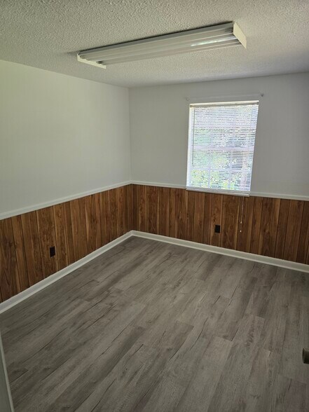 More Photos Of 130 Clay St, Hinesville Religious Facility For Sale