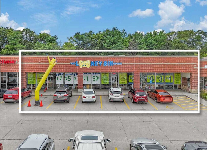 More Photos Of 8801 University Ave, Clive Unknown For Lease