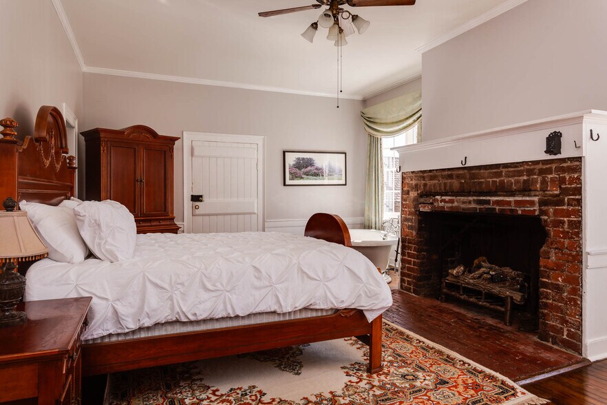 More Photos Of 4301 Longdale Furnace Rd, Clifton Forge Lodge Meeting Hall For Sale