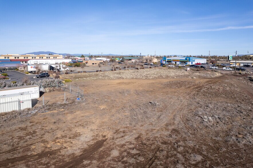 More Photos Of 2285 S Highway 97, Redmond Land For Sale