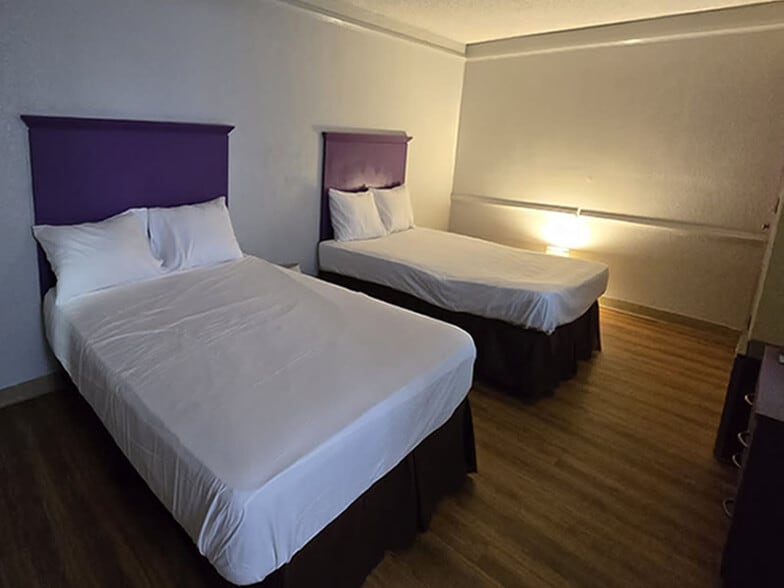 More Photos Of 4874 Old National Hwy, College Park Hotel For Sale