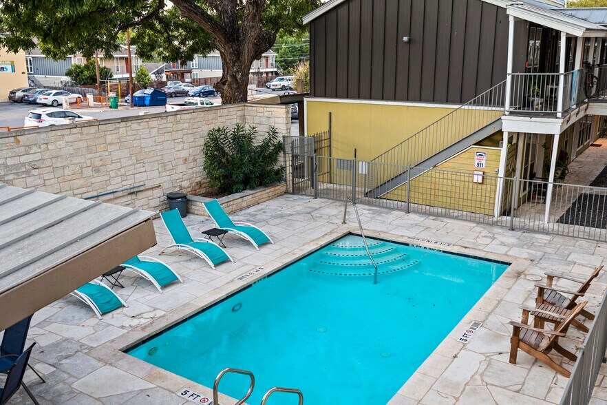 More Photos Of 2523 Durwood St, Austin Apartments For Sale