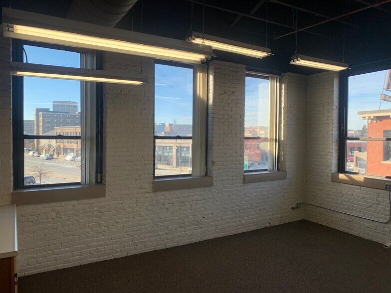 More Photos Of 10-14 E Worcester St, Worcester Office For Lease