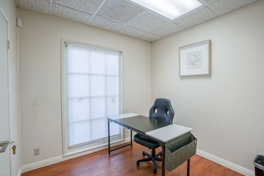 More Photos Of 25433 Narbonne Ave, Lomita Coworking Space