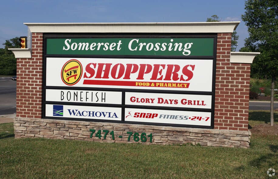 More Photos Of 7611 Somerset Crossing Dr, Gainesville Restaurant For Lease