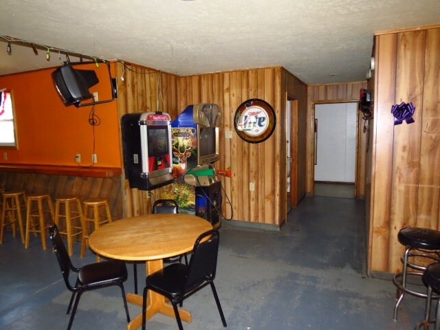 More Photos Of 25168 State St, Meadville Restaurant For Sale