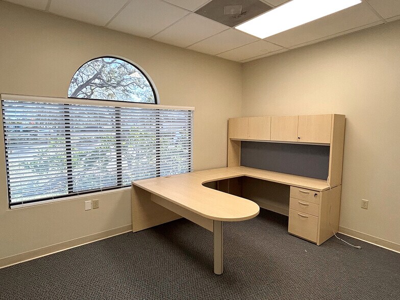 More Photos Of , Clearwater Office For Sale