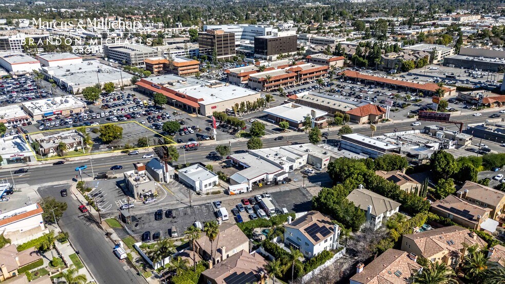More Photos Of 18451-18481 Ventura Blvd, Tarzana Land For Sale