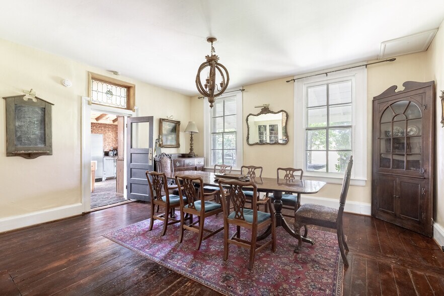 More Photos Of 2416 Lowesville Rd, Amherst Hospitality For Sale