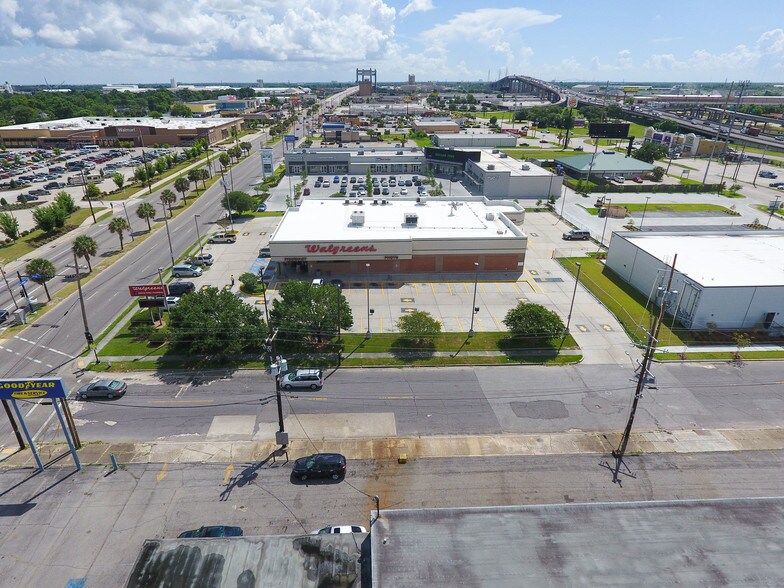 More Photos Of 4200 Chef Menteur Hwy, New Orleans Convenience Store For Lease