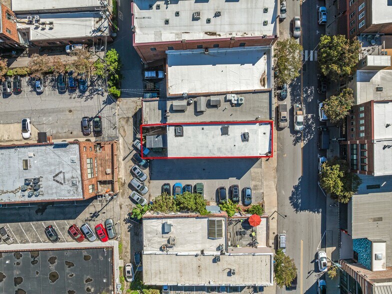 More Photos Of 58 Broadway St, Asheville Storefront Retail Residential For Sale