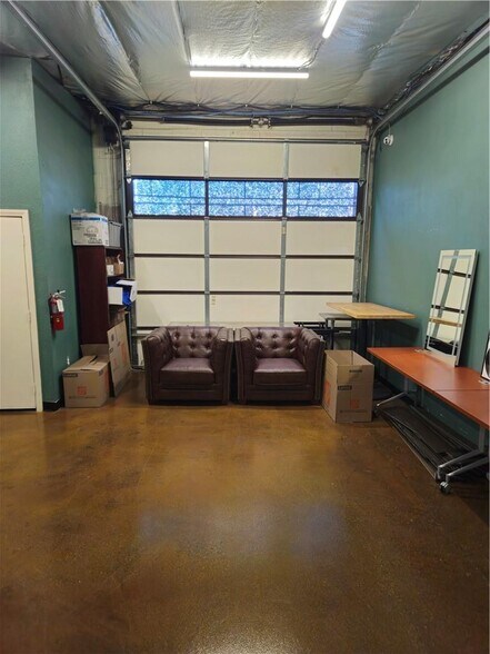 More Photos Of 536 W Mountain View Ave, La Habra Warehouse For Sale