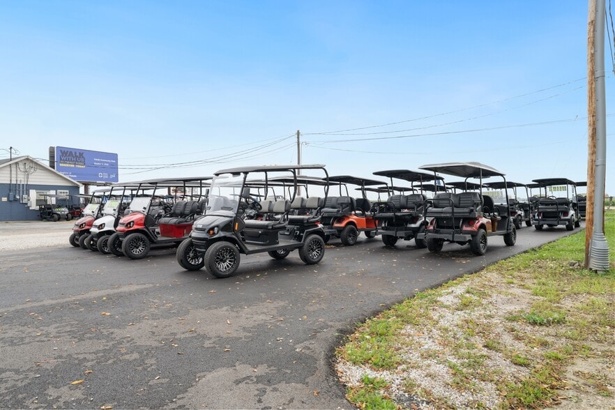 More Photos Of 2667 East Harbor Rd, Port Clinton Freestanding For Sale