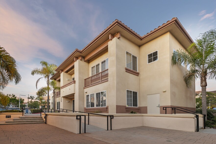 Primary Photo Of 332 Encinitas Blvd, Encinitas Office Residential For Lease