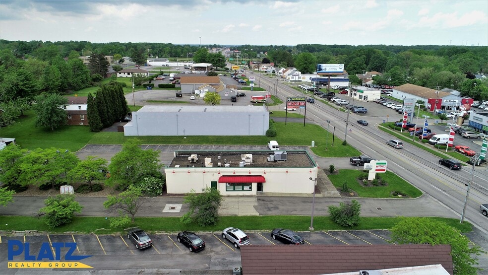 More Photos Of 4837 Mahoning Ave, Youngstown Restaurant For Lease