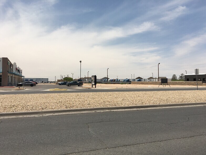 More Photos Of 287 S Darrington Rd, El Paso Land For Sale