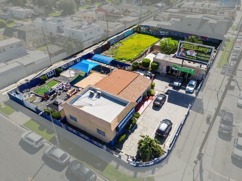More Photos Of 9606 S Western Ave, Los Angeles Schools For Sale