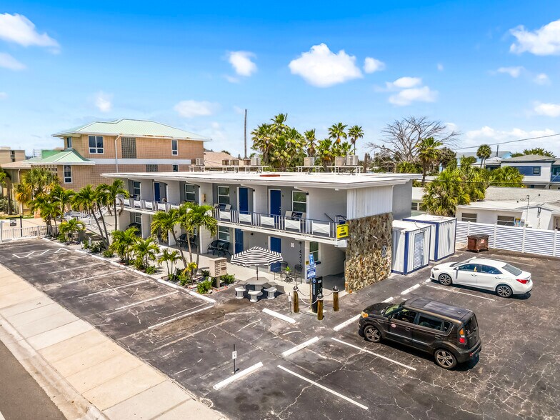 More Photos Of 14231 Gulf Blvd, Madeira Beach Apartments For Sale