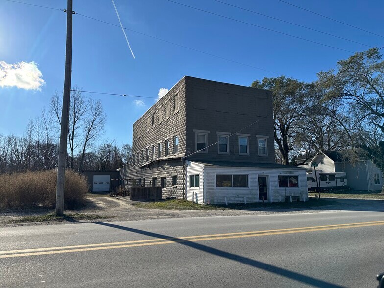 Primary Photo Of 627 W Temperance Rd, Temperance Apartments For Sale