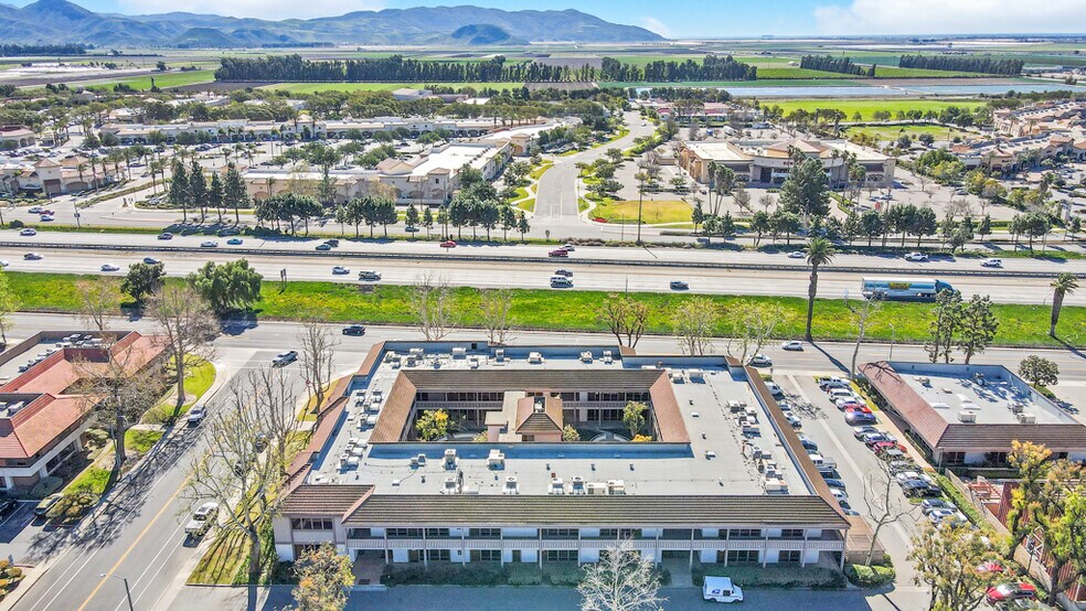 More Photos Of 601 E Daily Dr, Camarillo Office For Lease