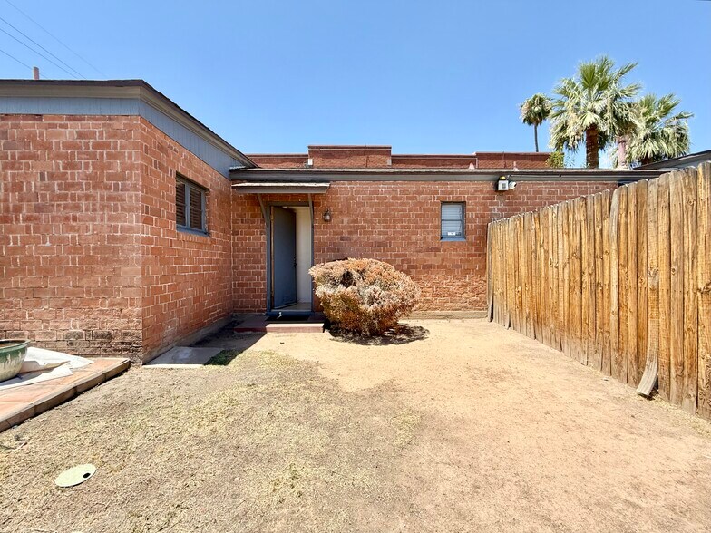 More Photos Of 309 W Mcdowell Rd, Phoenix Office Residential For Lease