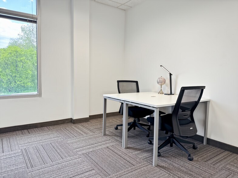 More Photos Of 5125 County Road 101, Minnetonka Coworking Space