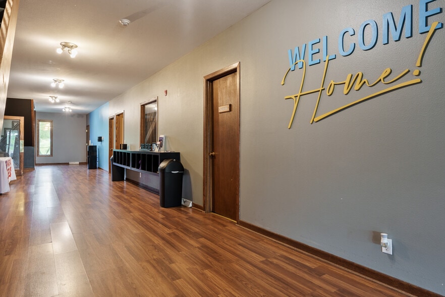 More Photos Of 4312 20th St, Rockford Religious Facility For Sale