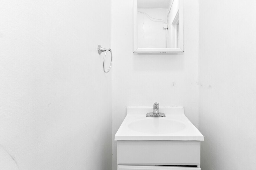 More Photos Of 162 W 2nd Ave, Roselle Self Storage For Sale