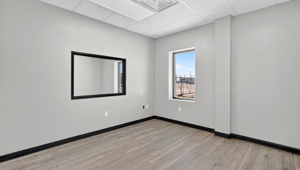 More Photos Of 16510 W Basin St, Odessa Warehouse For Sale