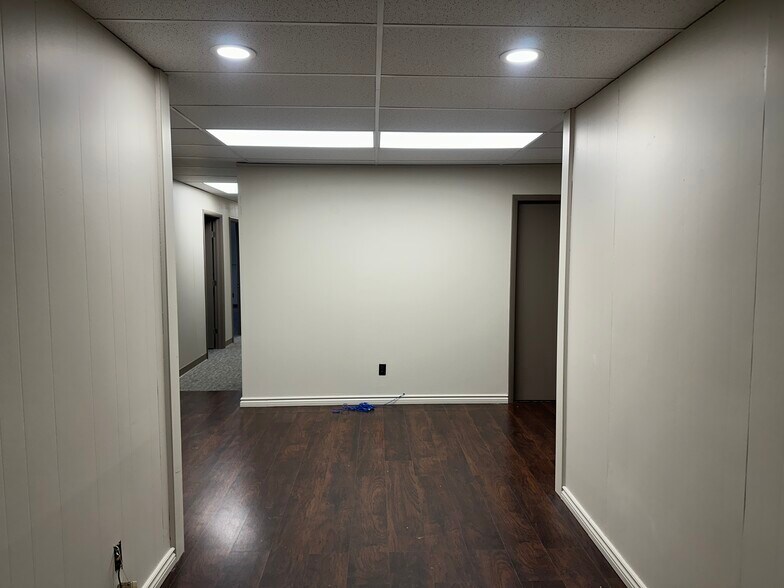 More Photos Of 4 Adler Dr, East Syracuse Office For Sale