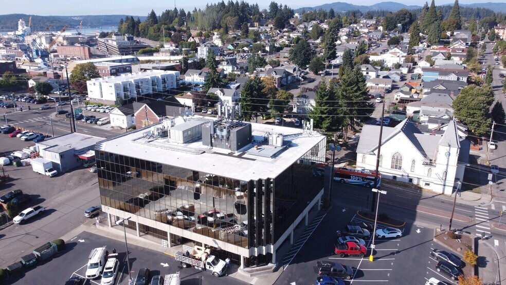 More Photos Of 400 Warren Ave, Bremerton Office For Sale
