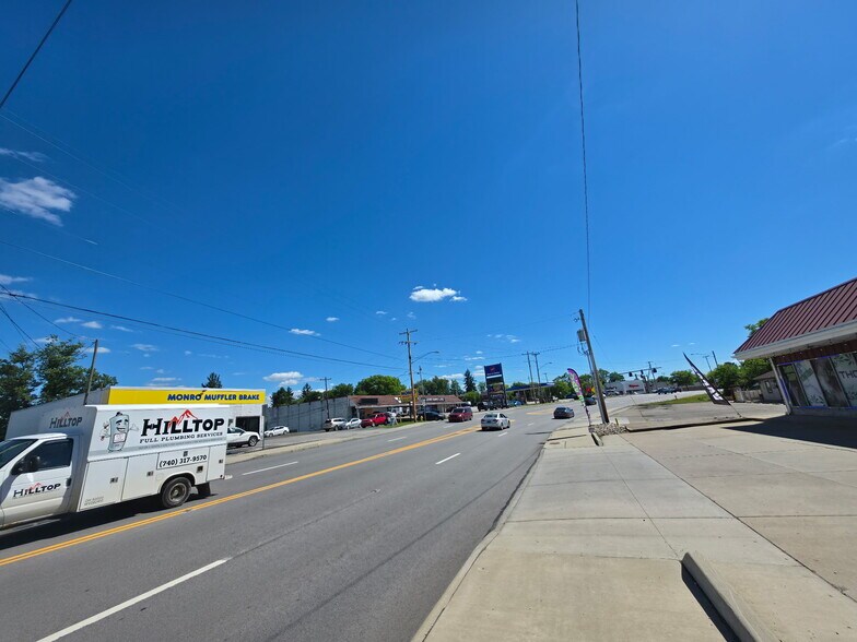 More Photos Of 4317 Sunset Blvd, Steubenville Convenience Store For Lease