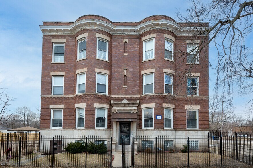 Primary Photo Of 7220 S Harvard Ave, Chicago Apartments For Sale