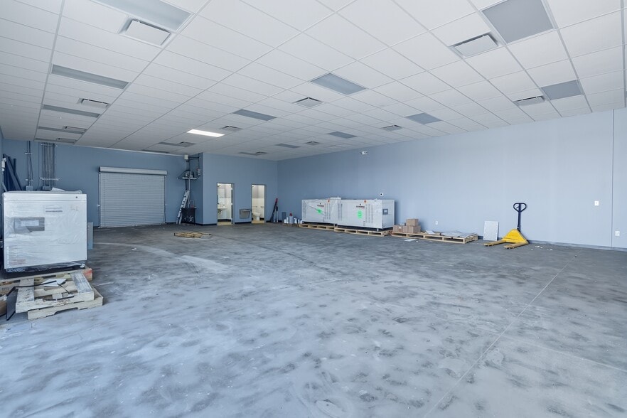 More Photos Of 4680 I-55 N Frontage Rd, Jackson Freestanding For Lease