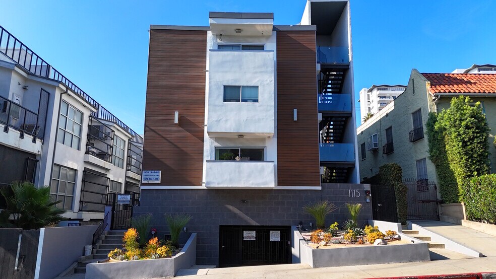 More Photos Of 1115 Hacienda Pl, West Hollywood Apartments For Sale