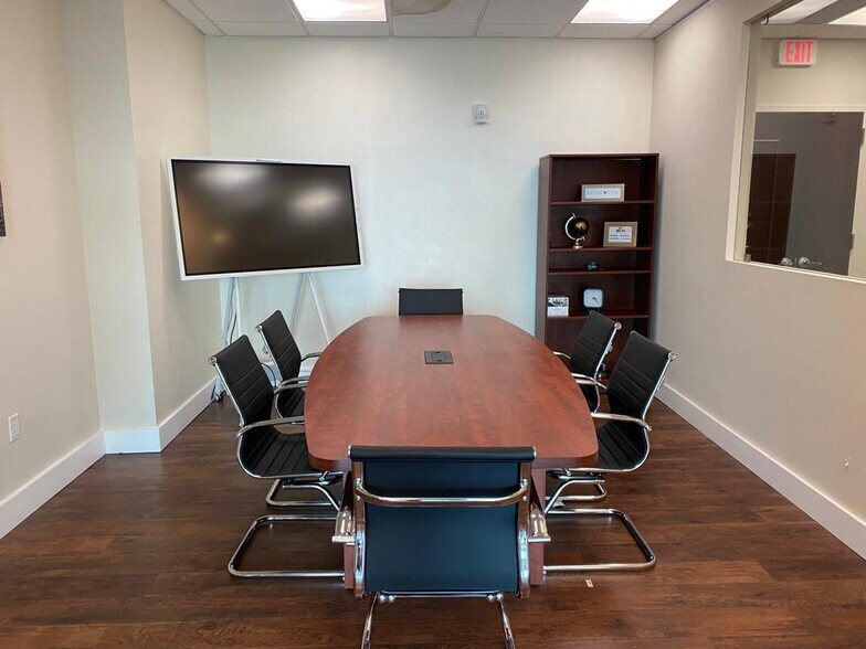 More Photos Of 8950 SW 74th Ct, Miami Office For Lease