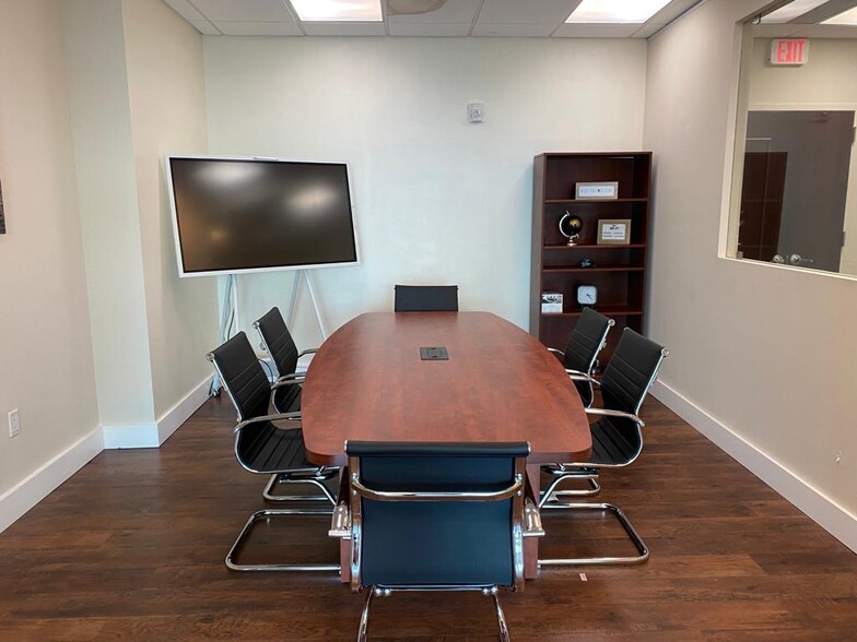More Photos Of 8950 SW 74th Ct, Miami Office For Lease