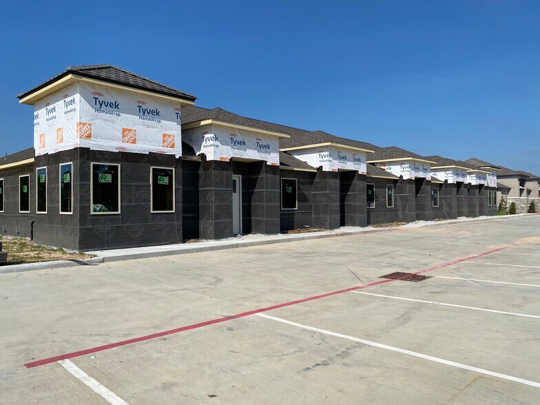 More Photos Of 12243 Queenston Blvd, Houston Medical For Sale