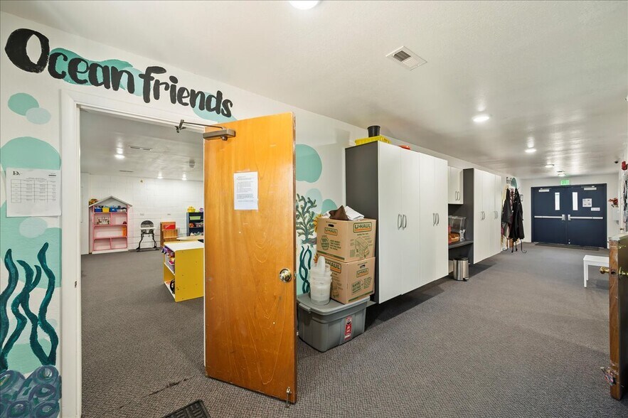 More Photos Of 522 N 9th Ave, Caldwell Daycare Center For Sale