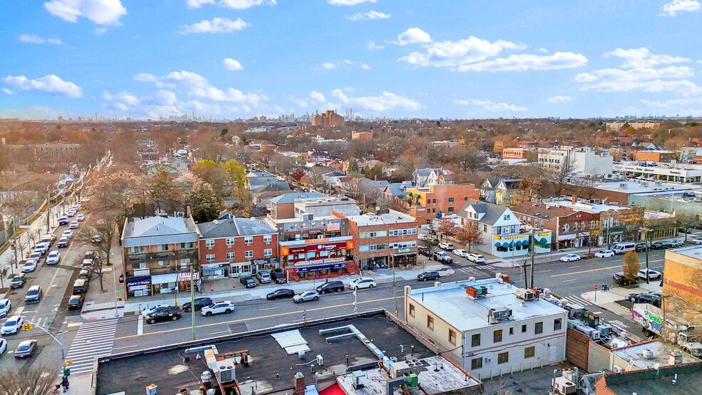 More Photos Of 4557 Bell Blvd, Bayside Medical For Lease