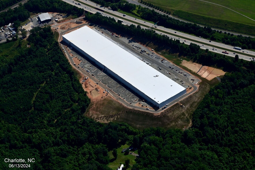 More Photos Of 8301 Old Dowd Rd, Charlotte Industrial For Lease