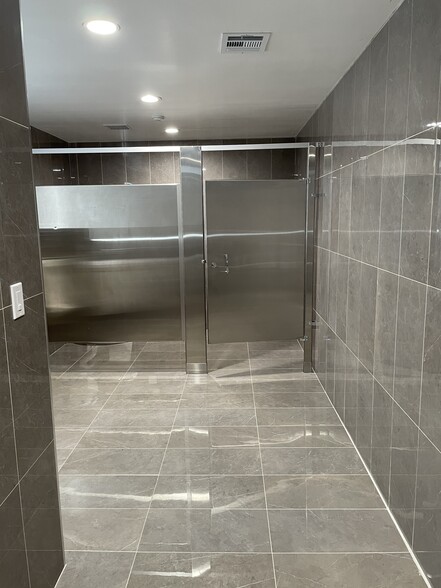 More Photos Of 1175 E Garvey St, Covina Loft Creative Space For Lease
