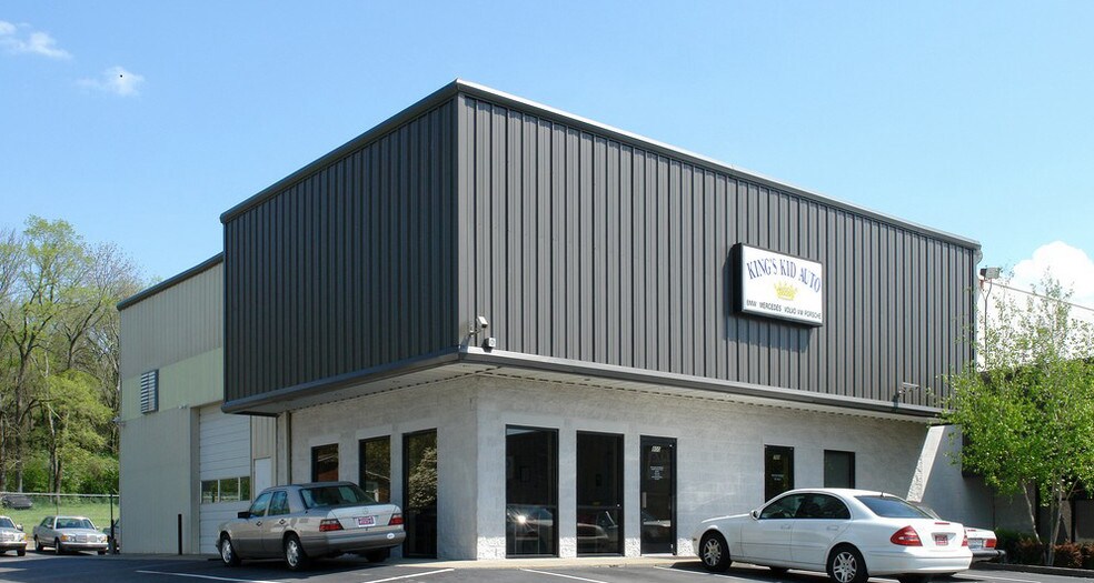 More Photos Of 331 Waldron Rd, La Vergne Unknown For Lease