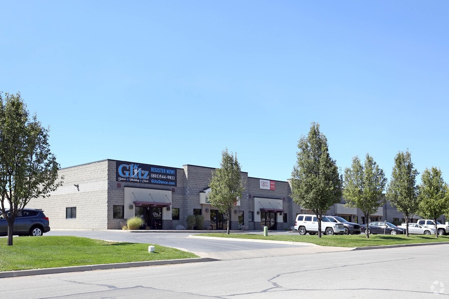 Primary Photo Of 657 N Kays Dr, Kaysville Light Distribution For Lease