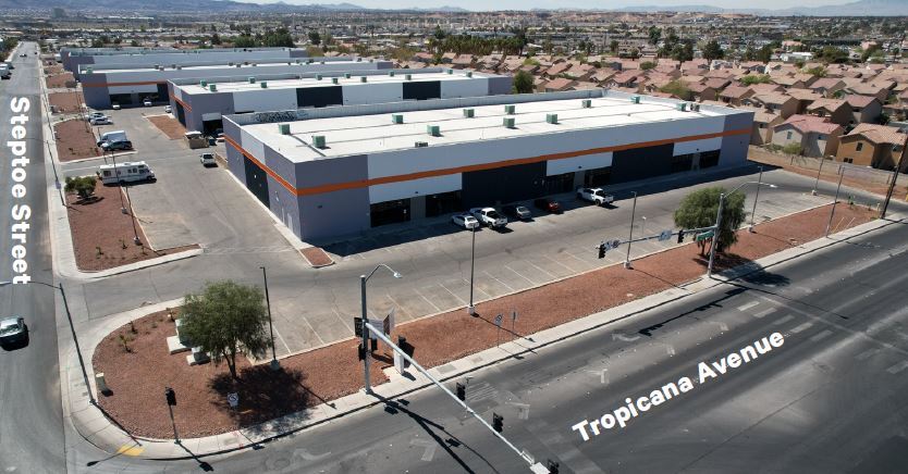 More Photos Of 4915 Steptoe St, Las Vegas Unknown For Lease