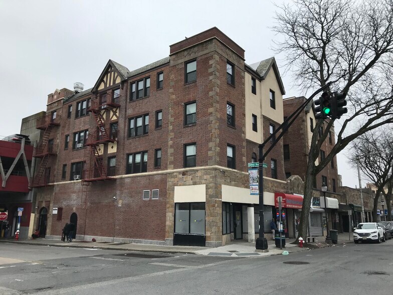 More Photos Of 6 E Sidney Ave, Mount Vernon Apartments For Sale